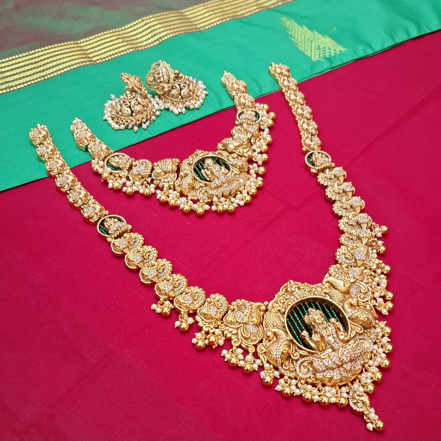 Rental Jewlery - Matt Gold Temple Jewelry 3D