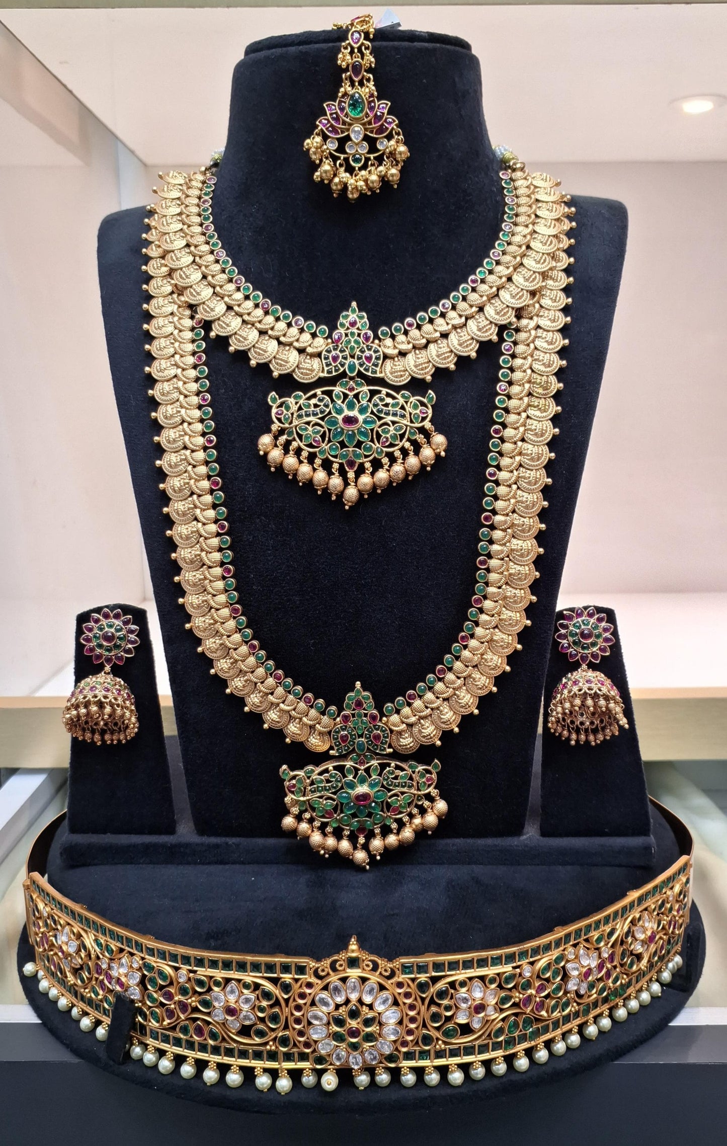 Rental Jewlery - Matt Gold Bridal Jewelry