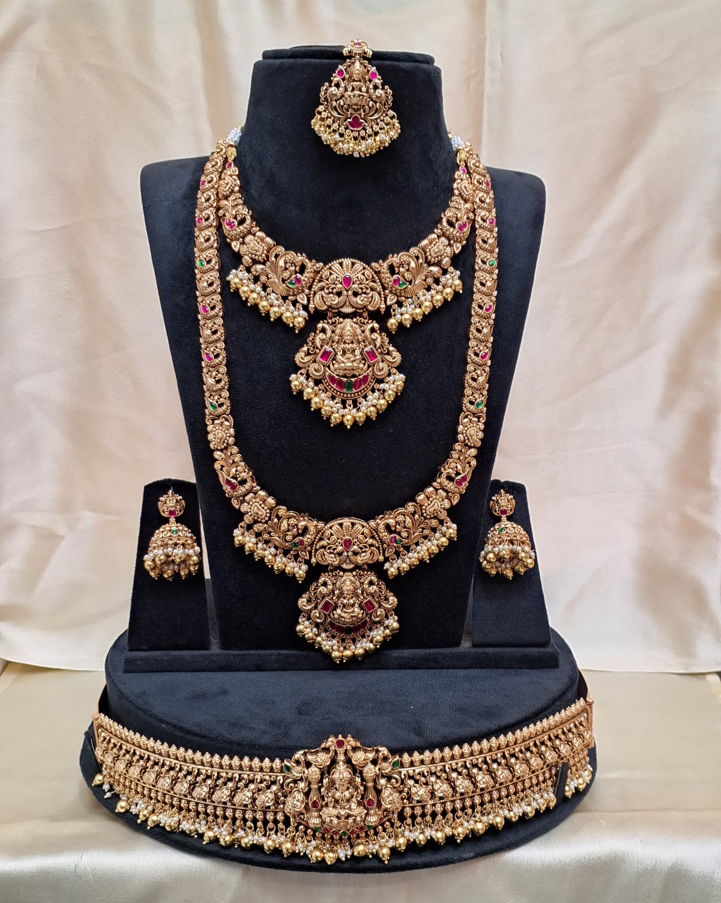 Rental Jewlery - Matt Gold Jadau Kundan Temple Bridal Jewelry