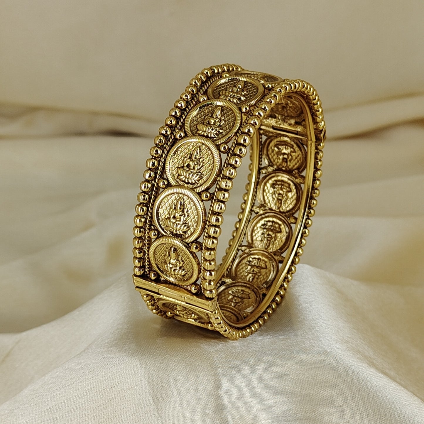 Antique Lakshmi Coin Design Kada